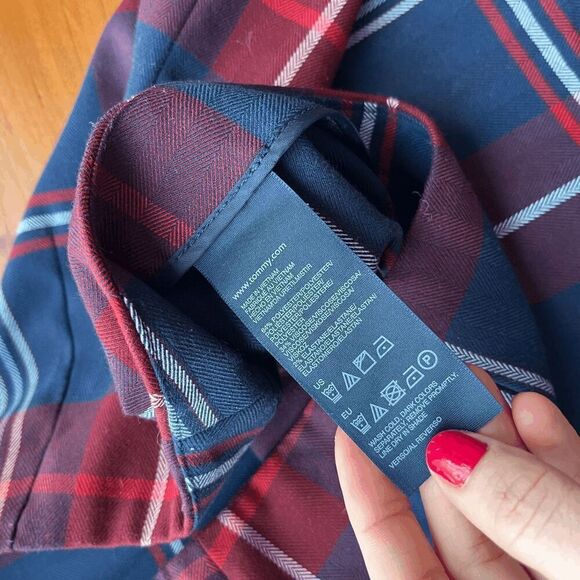 Tommy Hilfiger Navy & Red Plaid Pencil Skirt, Size 6, Preppy Classic Look - Picture 5 of 6